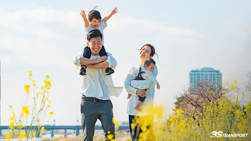 Family trips bus transport in Singapore